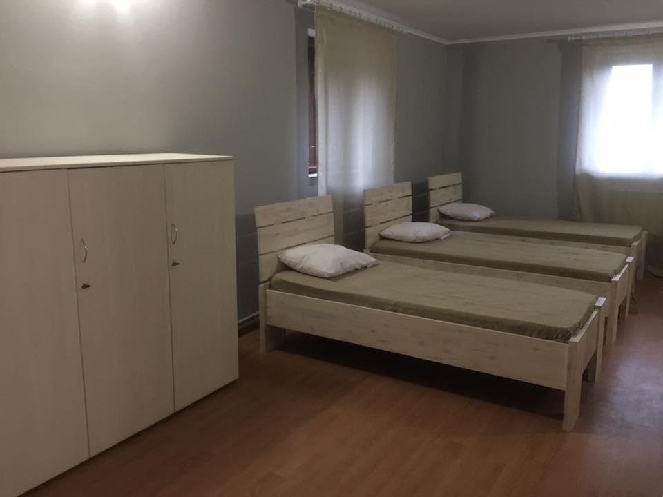 Хостел Lutsk G84 ภายนอก รูปภาพ